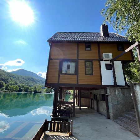Rooms And Apartments Neron Bihac Lohovo Екстериор снимка