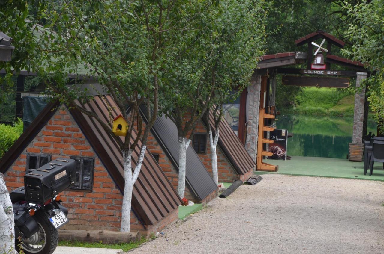 Rooms And Apartments Neron Bihac Lohovo Екстериор снимка
