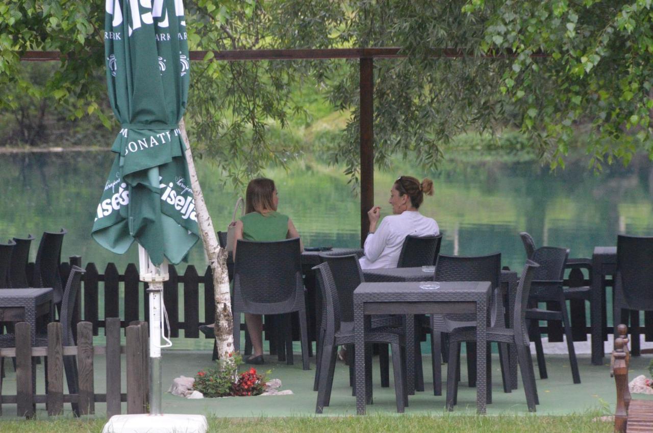 Rooms And Apartments Neron Bihac Lohovo Екстериор снимка