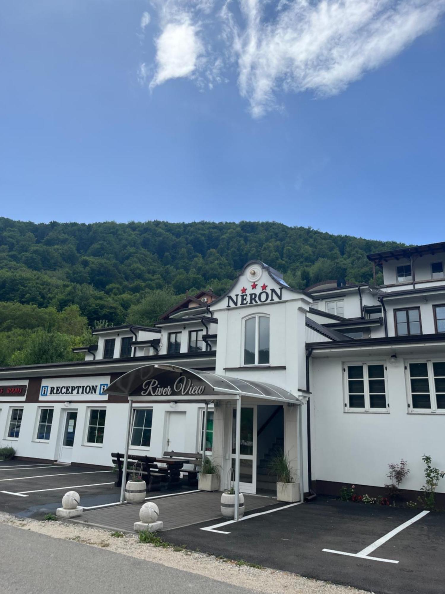 Rooms And Apartments Neron Bihac Lohovo Екстериор снимка