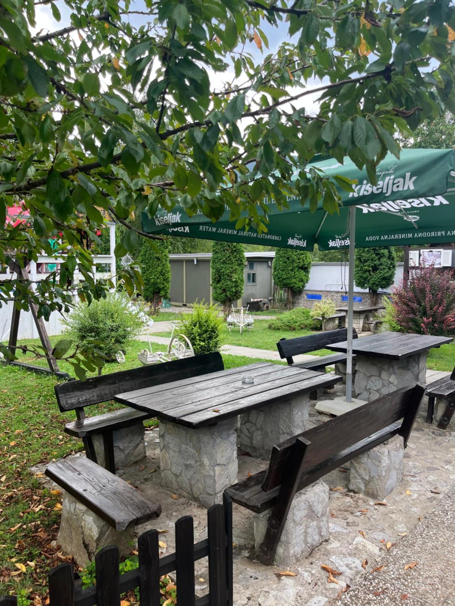 Rooms And Apartments Neron Bihac Lohovo Екстериор снимка