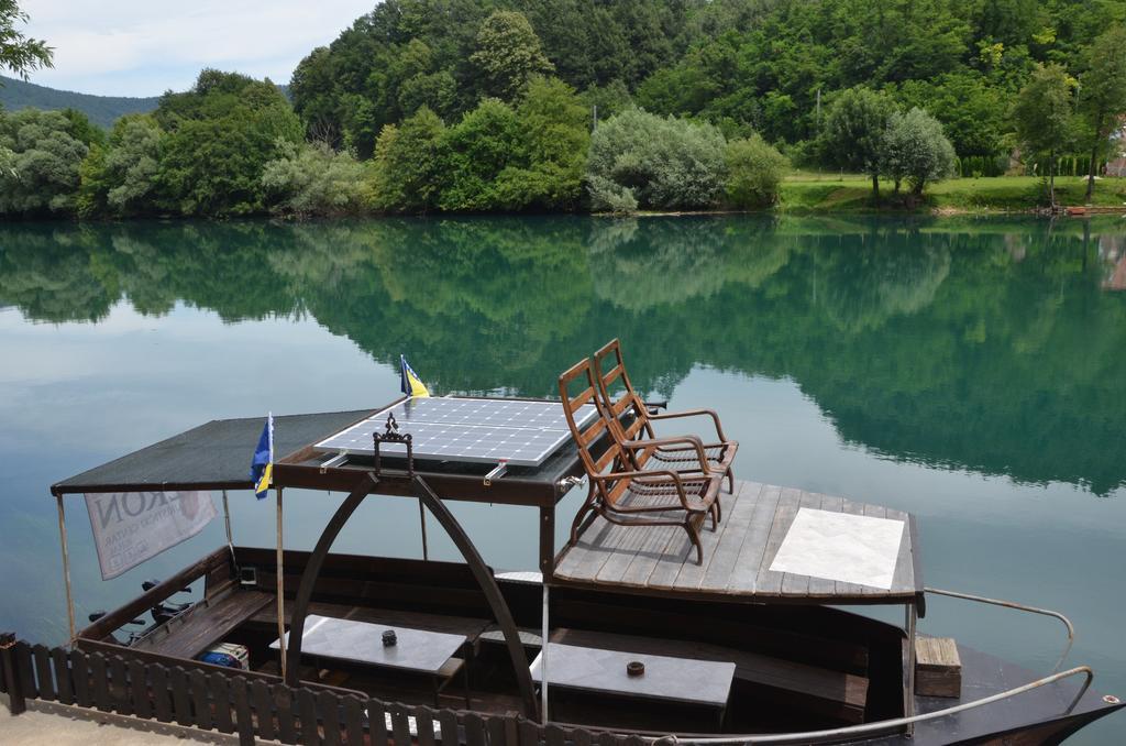 Rooms And Apartments Neron Bihac Lohovo Екстериор снимка