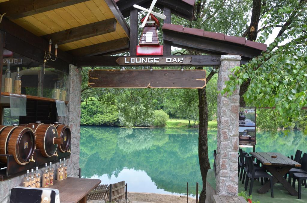 Rooms And Apartments Neron Bihac Lohovo Екстериор снимка
