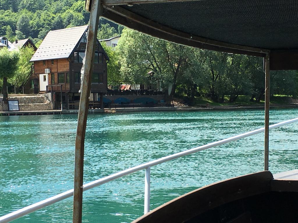 Rooms And Apartments Neron Bihac Lohovo Екстериор снимка