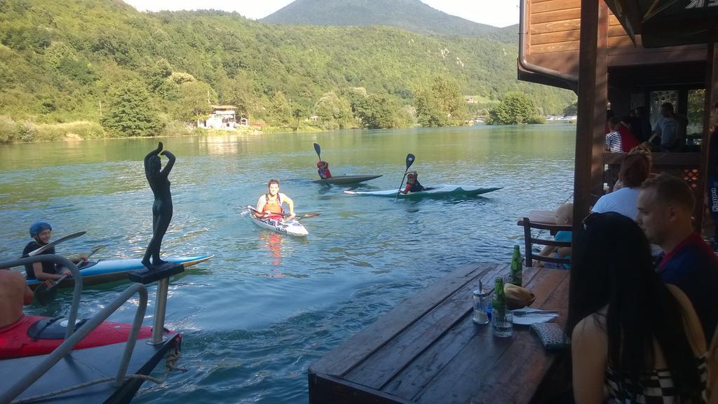 Rooms And Apartments Neron Bihac Lohovo Екстериор снимка