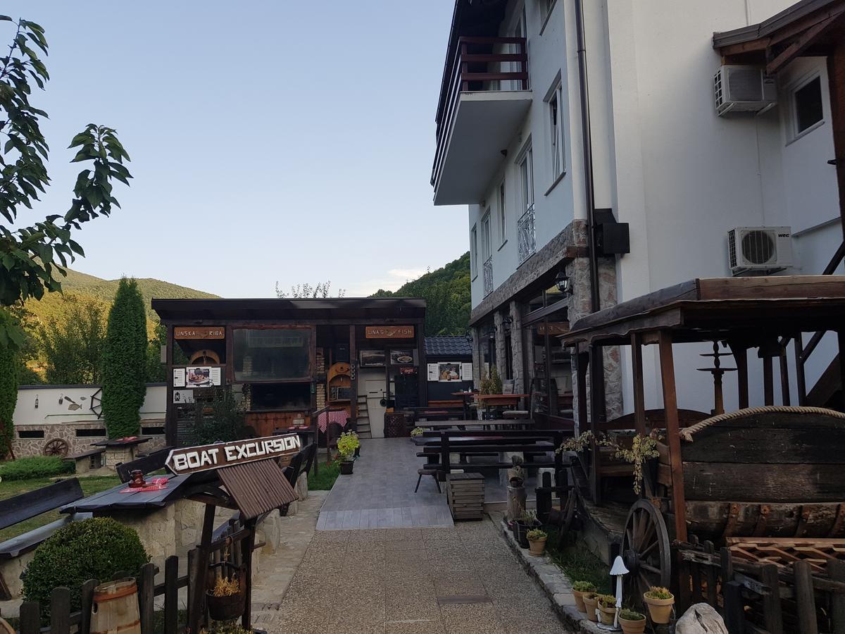Rooms And Apartments Neron Bihac Lohovo Екстериор снимка